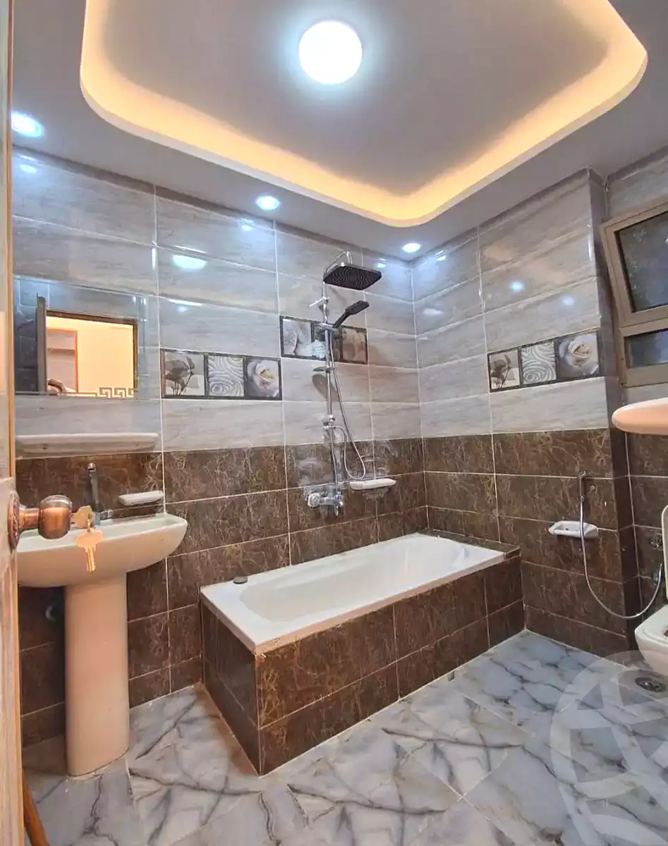 https://aqarmap.com.eg/ar/listing/7012234-for-sale-alexandria-al-agamy-el-hanouvel-kasr-al-quiri-st-1