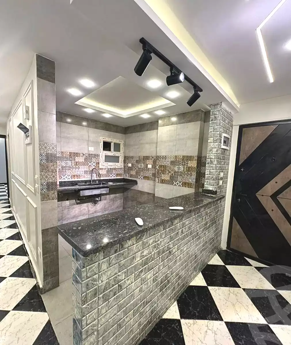 https://aqarmap.com.eg/ar/listing/7012238-for-sale-alexandria-miami-mahmoud-el-isawy-st