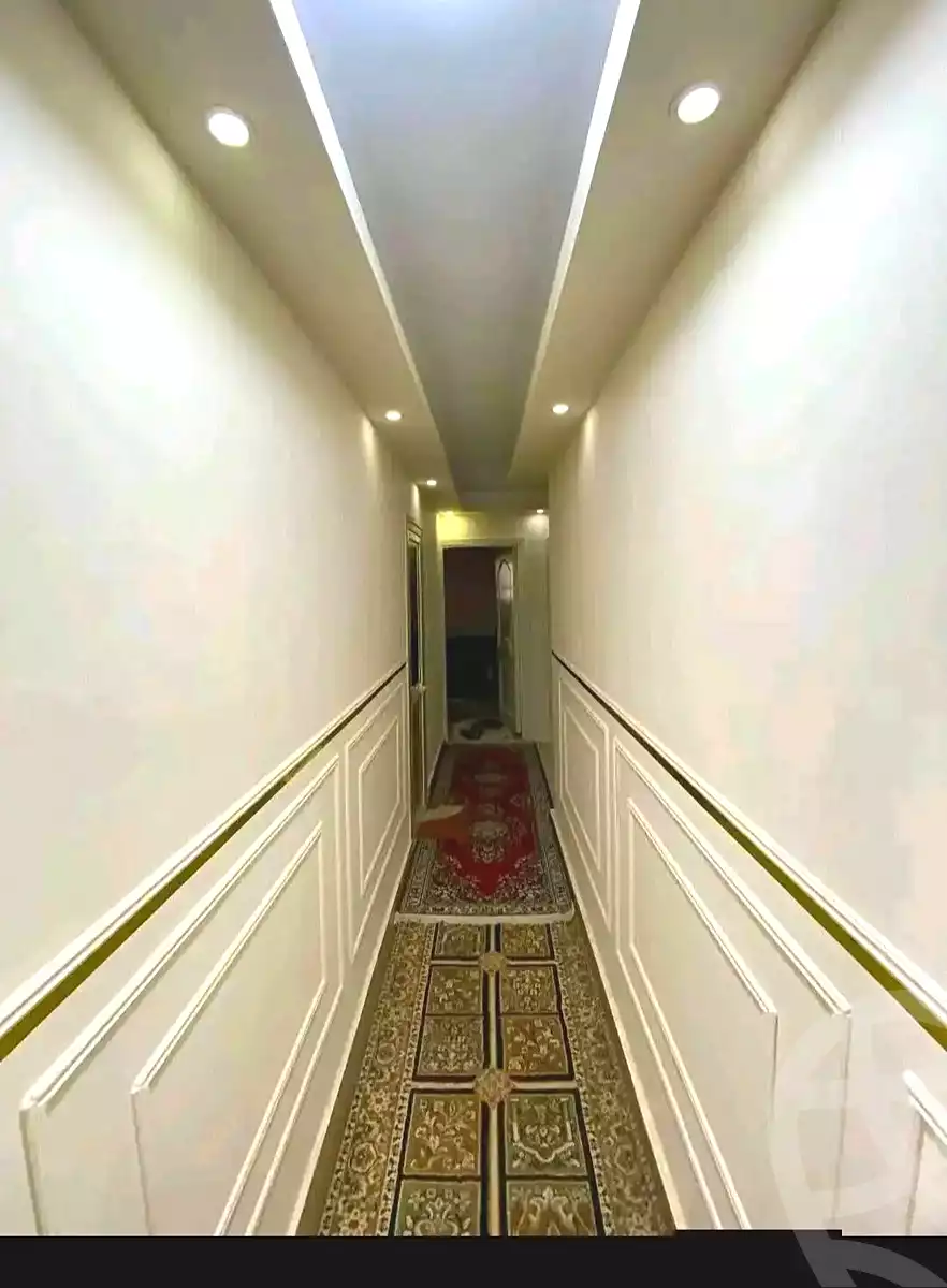https://aqarmap.com.eg/ar/listing/7012286-for-sale-alexandria-al-agamy-lbytsh-mohamed-el-fardi-st