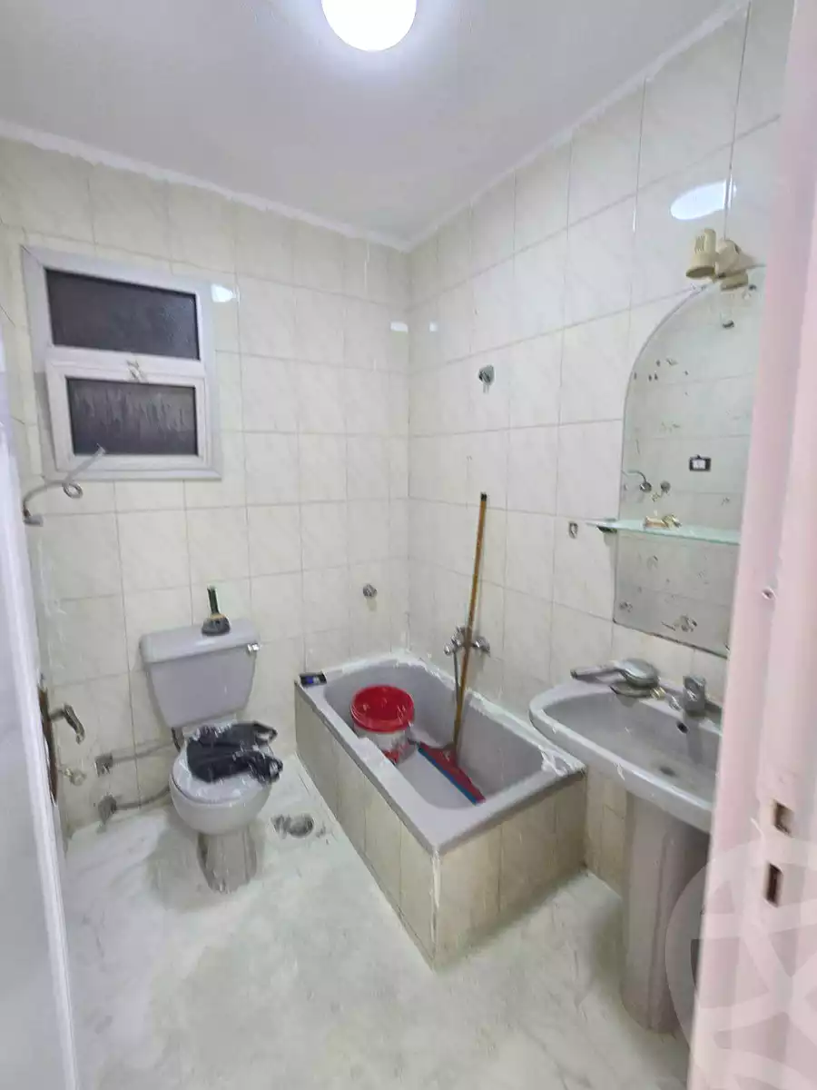 https://aqarmap.com.eg/en/listing/7010814-for-sale-alexandria-al-agamy-shataa-el-nakheel