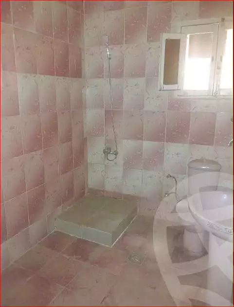 https://aqarmap.com.eg/ar/listing/7012754-for-sale-alexandria-al-agamy-el-hanouvel