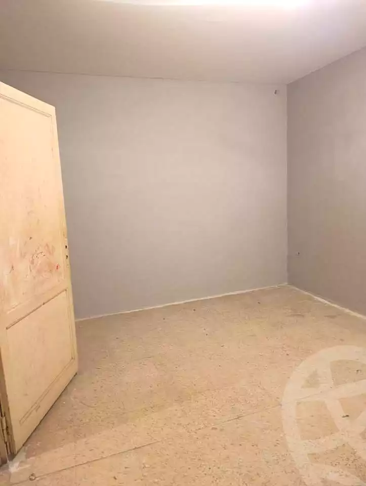 https://aqarmap.com.eg/en/listing/7010190-for-rent-cairo-15th-of-may-mjwr-13