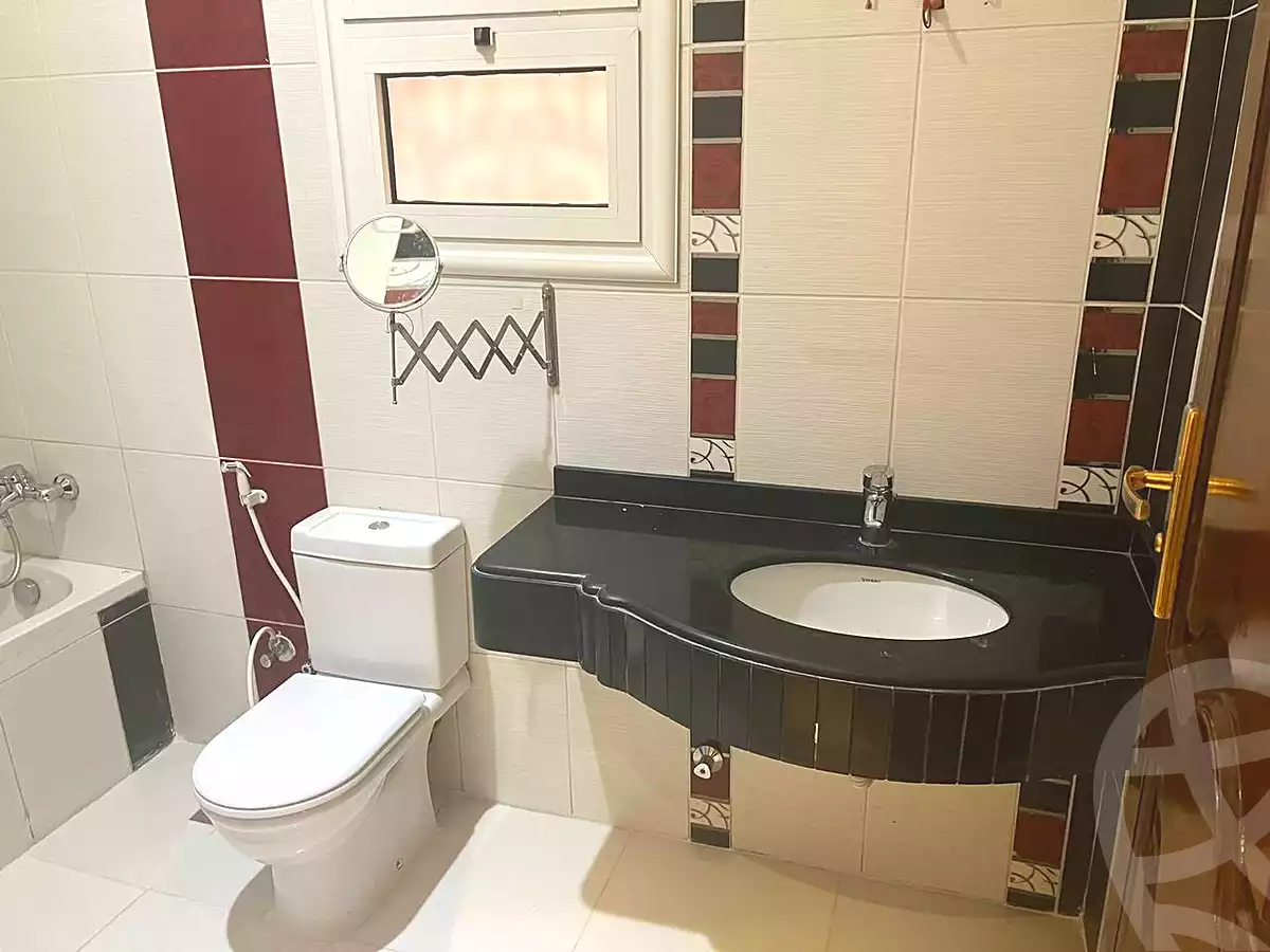 https://aqarmap.com.eg/en/listing/7013138-for-sale-cairo-new-cairo-90th-street-south-teseen-st