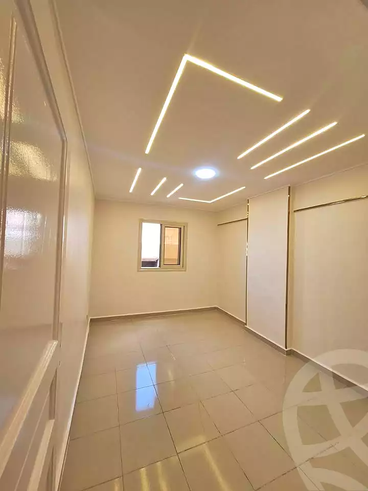 https://aqarmap.com.eg/en/listing/7013149-for-sale-alexandria-sydy-bshr-sydy-bshr-bhry-shr-khld-bn-lwlyd
