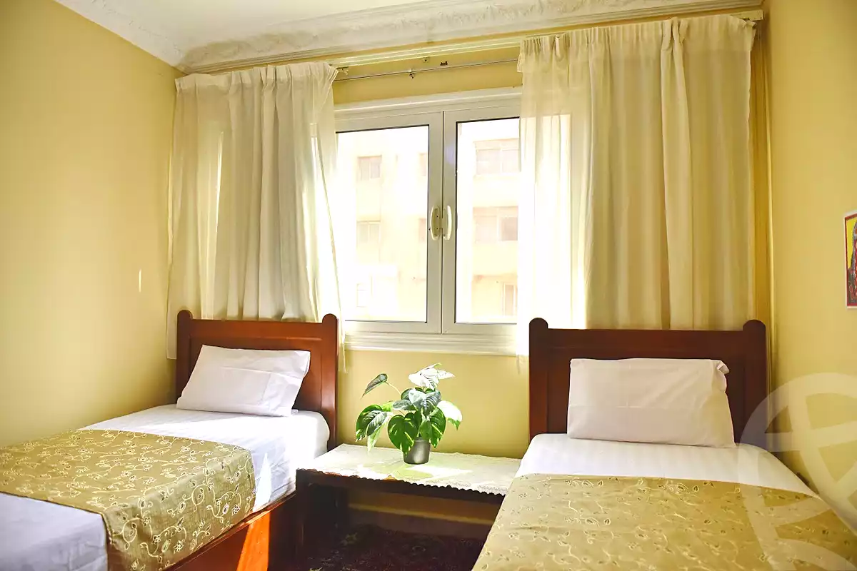 https://aqarmap.com.eg/ar/listing/7013509-for-rent-cairo-downtown-abdeen-mohammed-farid-st