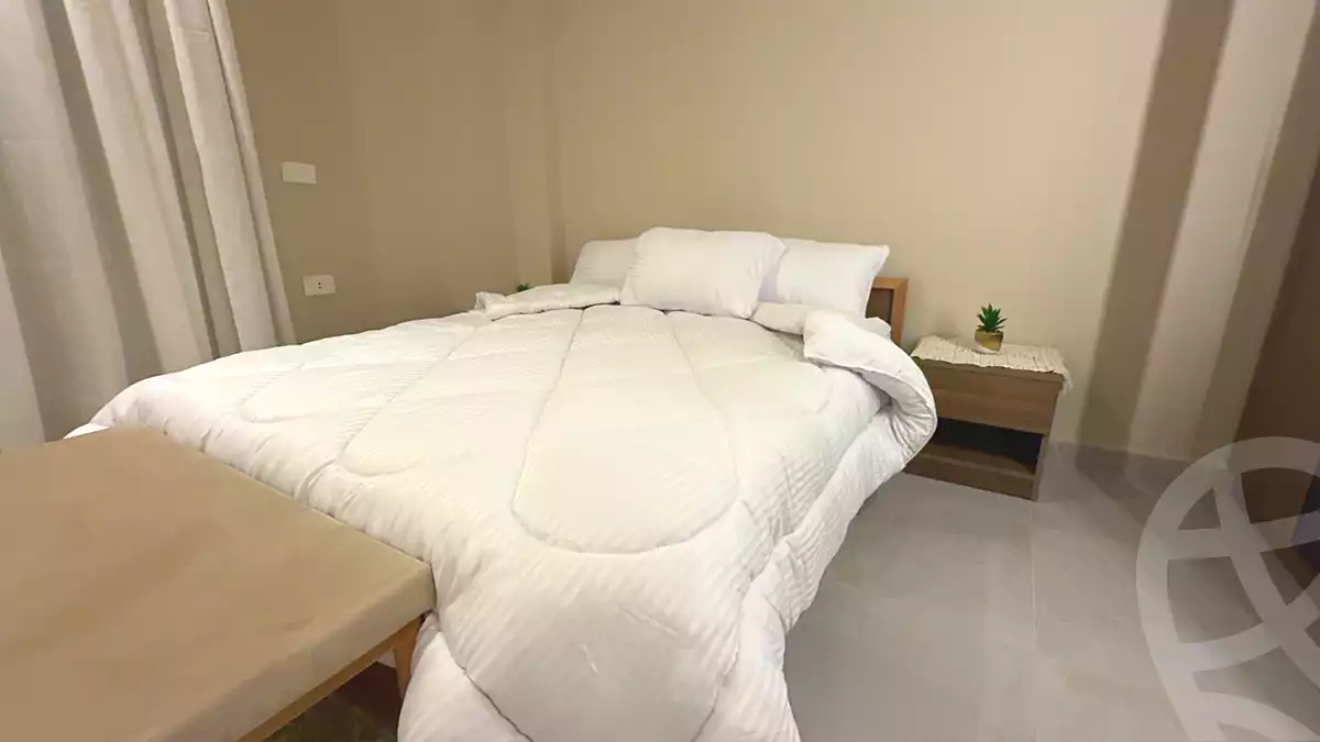 https://aqarmap.com.eg/en/listing/7013634-for-rent-cairo-new-cairo-ganob-el-akadamiya-south-academy-a-moaz-ibn-gabal-st