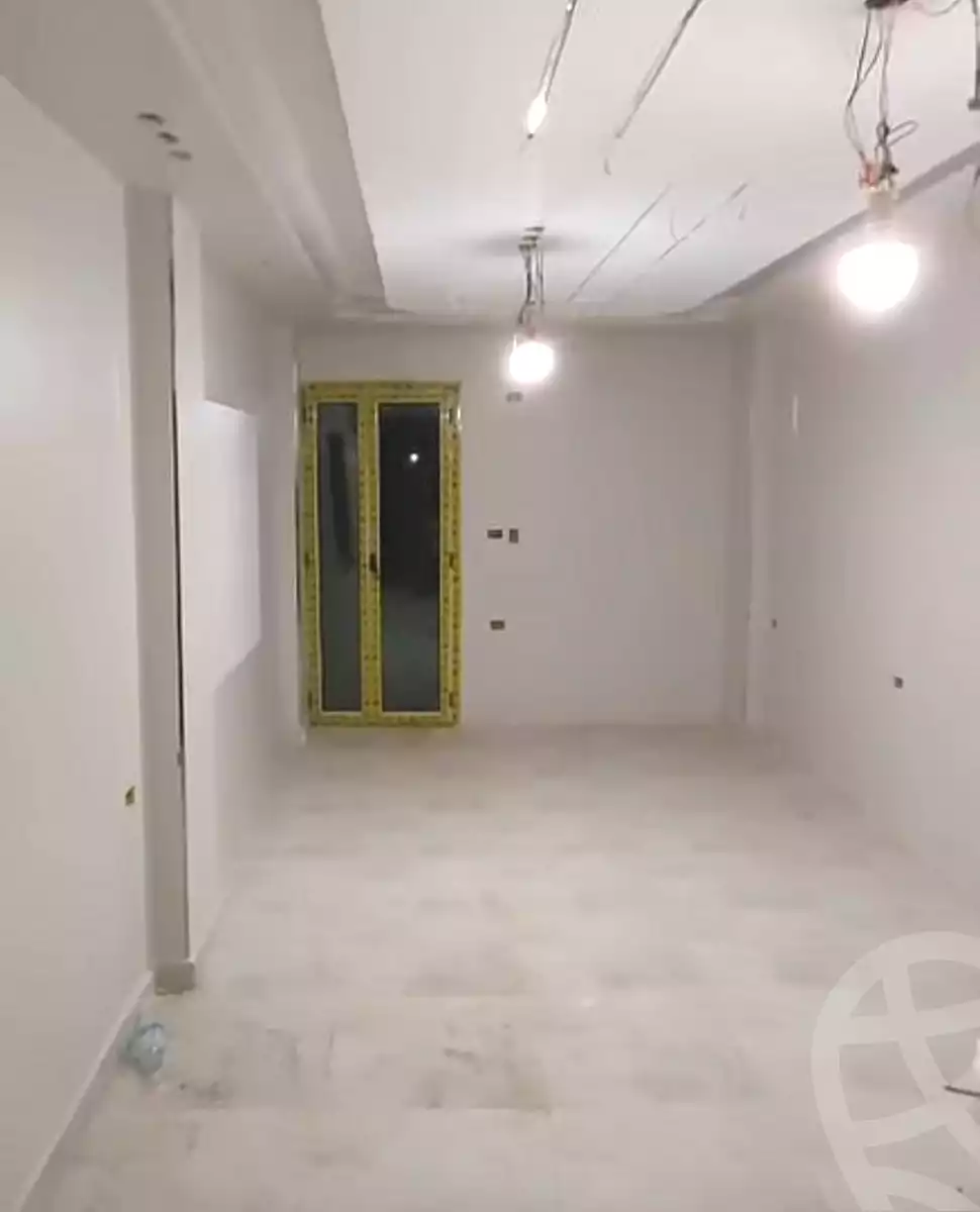 https://aqarmap.com.eg/ar/listing/7013796-for-sale-cairo-ain-shams-ain-shams-el-sharkia-el-zahraa-st