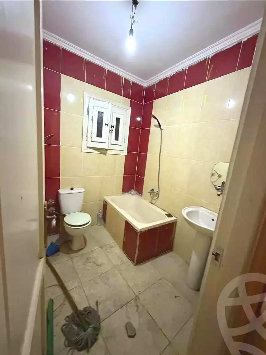 https://aqarmap.com.eg/ar/listing/7014113-for-sale-alexandria-al-agamy-el-hanouvel-el-warsha-st