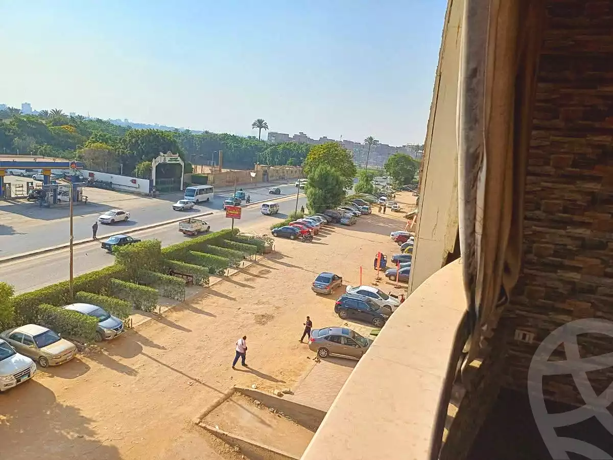 https://aqarmap.com.eg/en/listing/7014225-for-rent-cairo-helwan-hadayek-helwan-nile-corniche-st