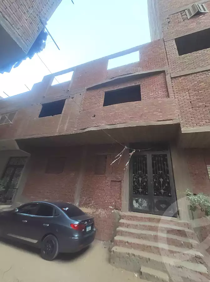 https://aqarmap.com.eg/ar/listing/7014340-for-sale-cairo-helwan-hadayek-helwan-el-eshrein-st