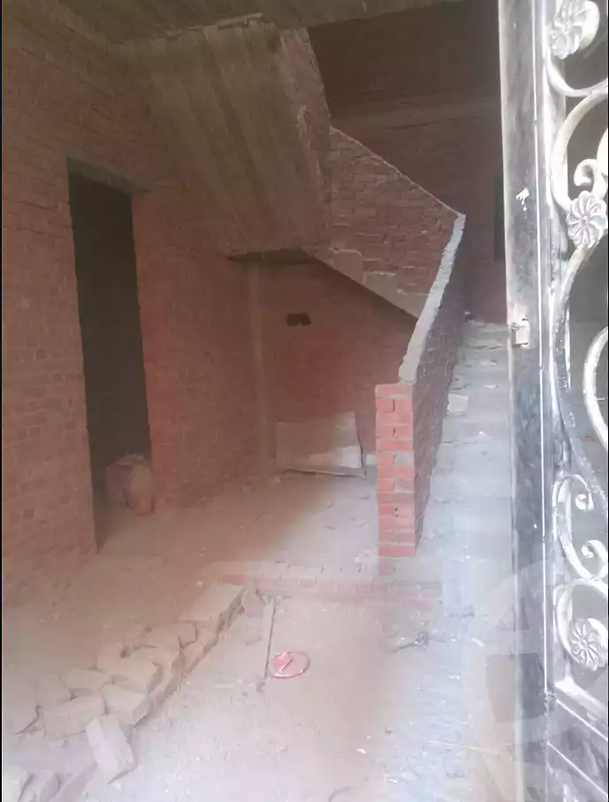 https://aqarmap.com.eg/ar/listing/7014340-for-sale-cairo-helwan-hadayek-helwan-el-eshrein-st