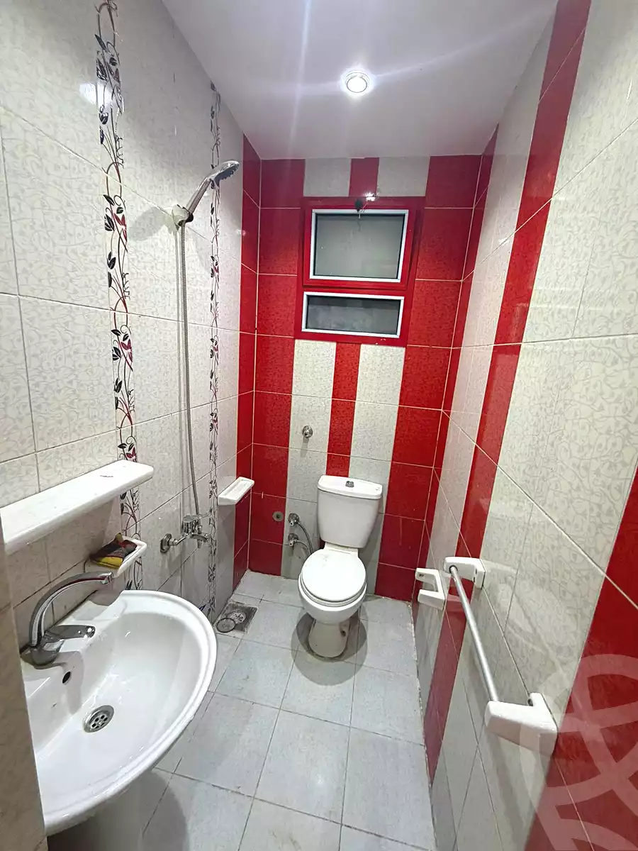 https://aqarmap.com.eg/ar/listing/7014379-for-sale-alexandria-lsywf-el-falki