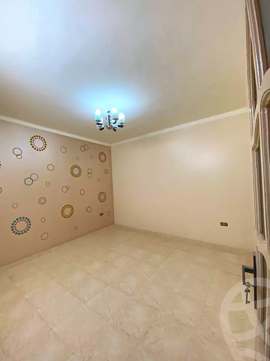 https://aqarmap.com.eg/ar/listing/7014477-for-sale-qalyubia-banha-city-banha-city-farid-nada-st