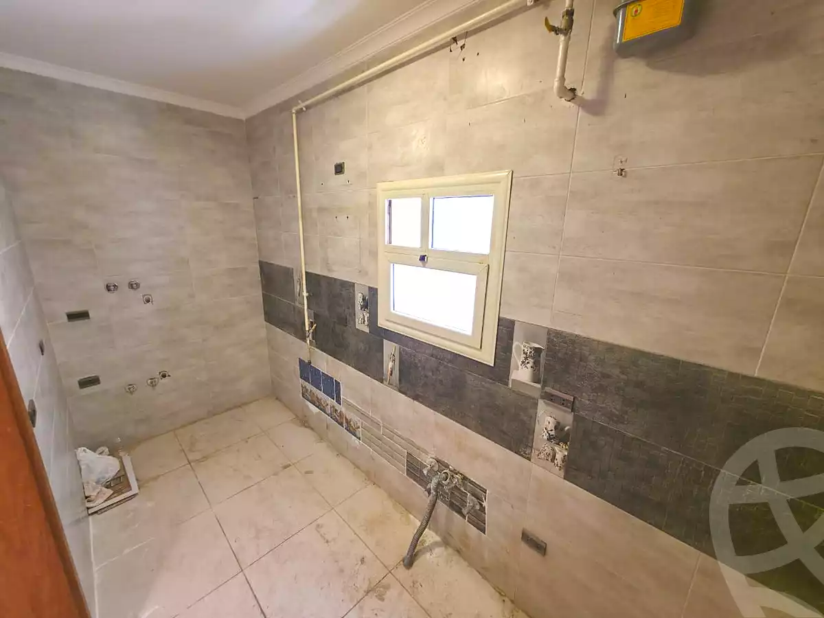 https://aqarmap.com.eg/ar/listing/7014789-for-rent-cairo-new-cairo-el-lotus-lotus-north-cairo-new-cairo-el-lotus-lotus-south-the-fourth-area-lotus-north