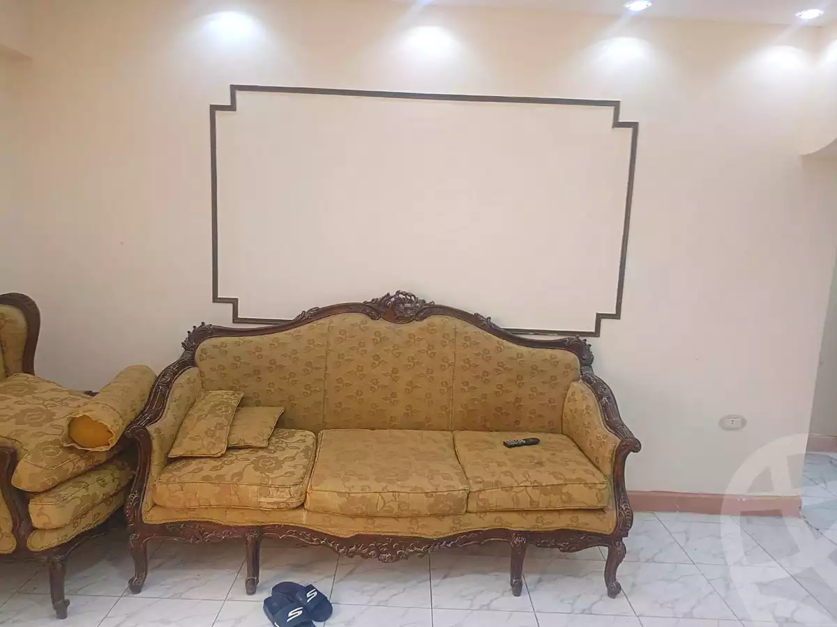 https://aqarmap.com.eg/ar/listing/7014938-for-sale-alexandria-al-agamy-lbytsh-bianchiii