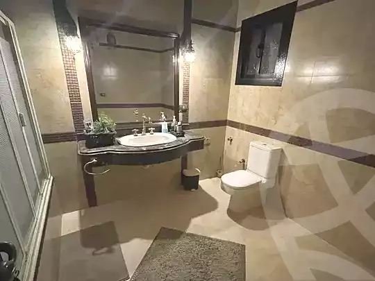 https://aqarmap.com.eg/ar/listing/7014857-for-sale-cairo-heliopolis-heliopolis-square-mohammed-farid-st