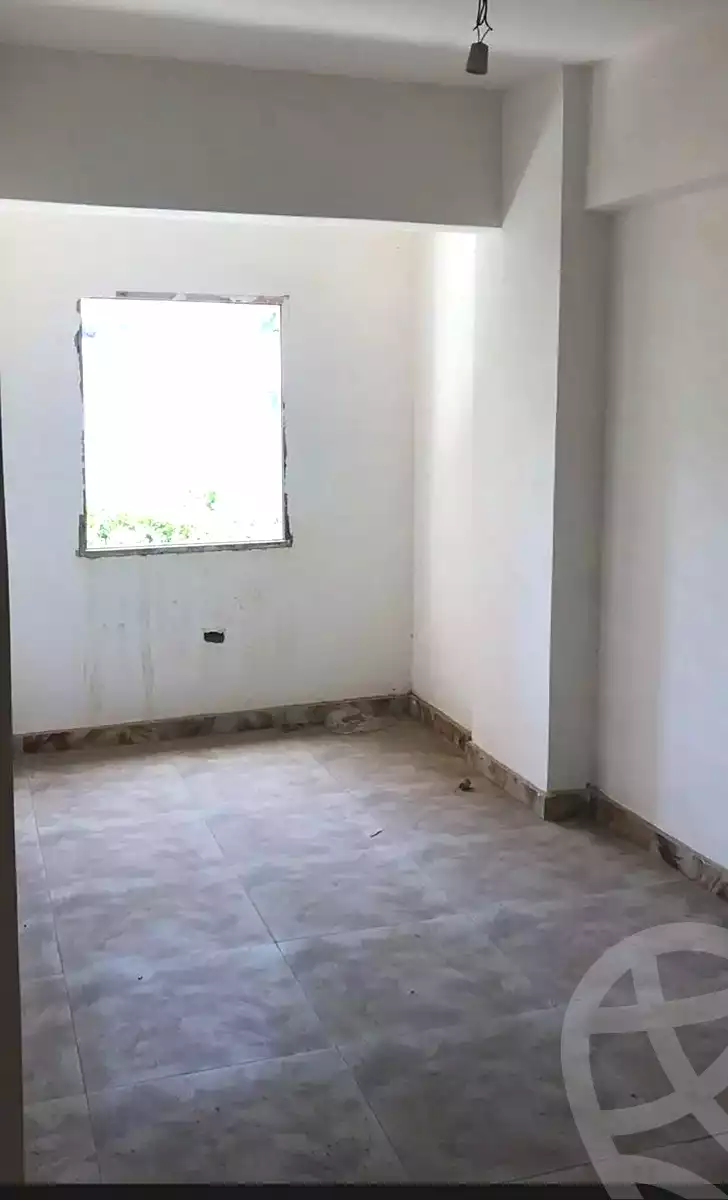 https://aqarmap.com.eg/ar/listing/7015040-for-sale-alexandria-al-agamy-lbytsh-bianchiii