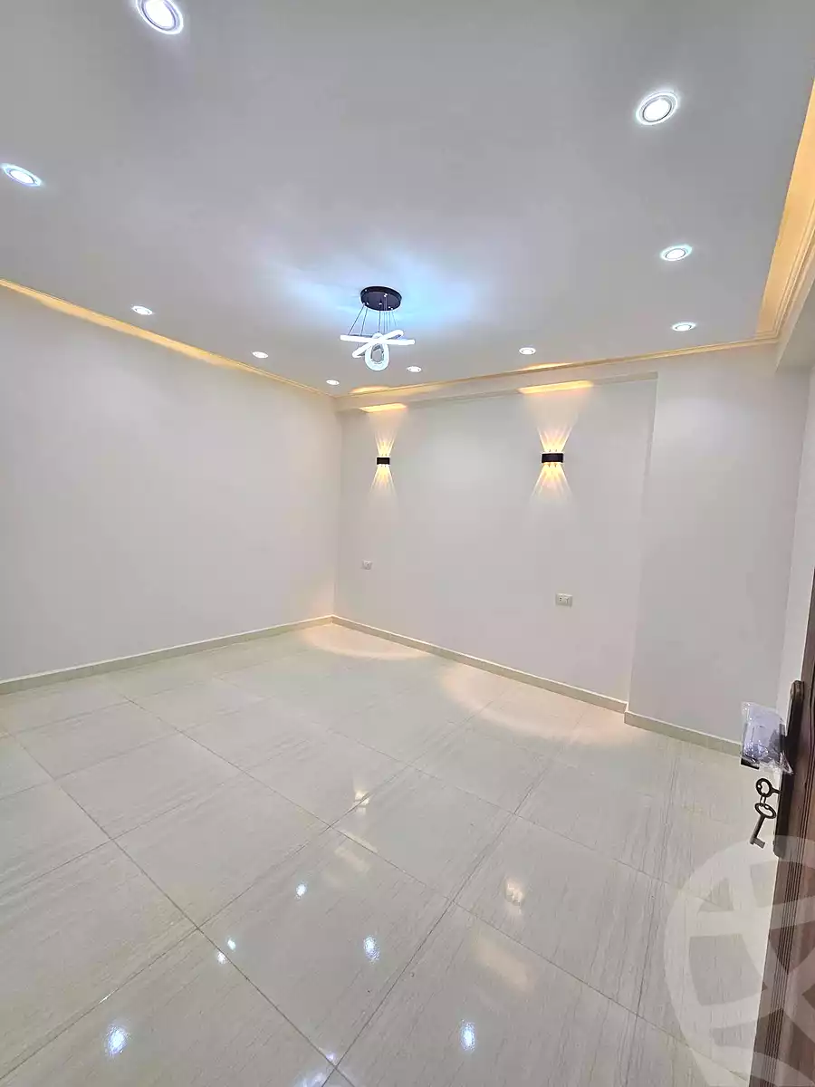 https://aqarmap.com.eg/ar/listing/7015431-for-sale-cairo-el-haram-el-lebeny-el-magzar-el-aly-st