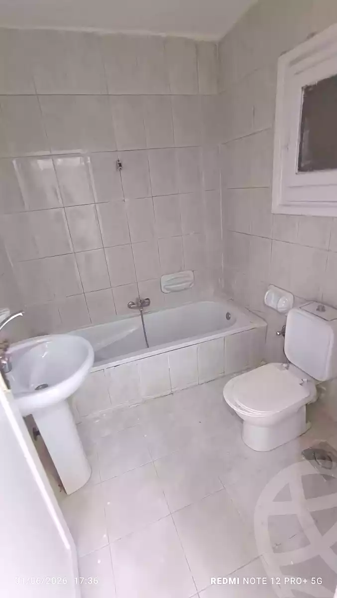 https://aqarmap.com.eg/ar/listing/7015440-for-sale-alexandria-al-agamy-shataa-el-nakheel