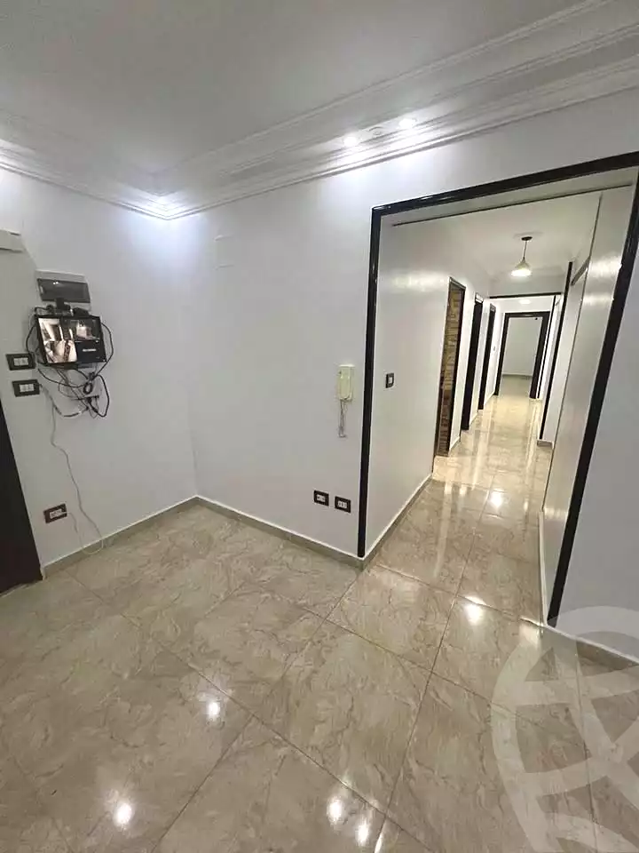 https://aqarmap.com.eg/en/listing/7015474-for-sale-alexandria-el-mandara-shr-jml-bd-lnsr