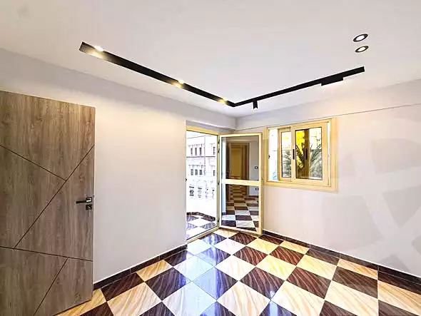 https://aqarmap.com.eg/ar/listing/7015516-for-sale-alexandria-sydy-bshr-sydy-bshr-bhry-shr-khld-bn-lwlyd