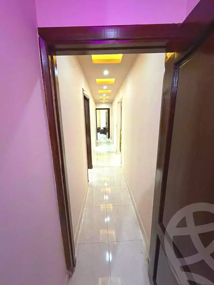 https://aqarmap.com.eg/ar/listing/7015704-for-sale-alexandria-miami-khld-bn-lwlyd