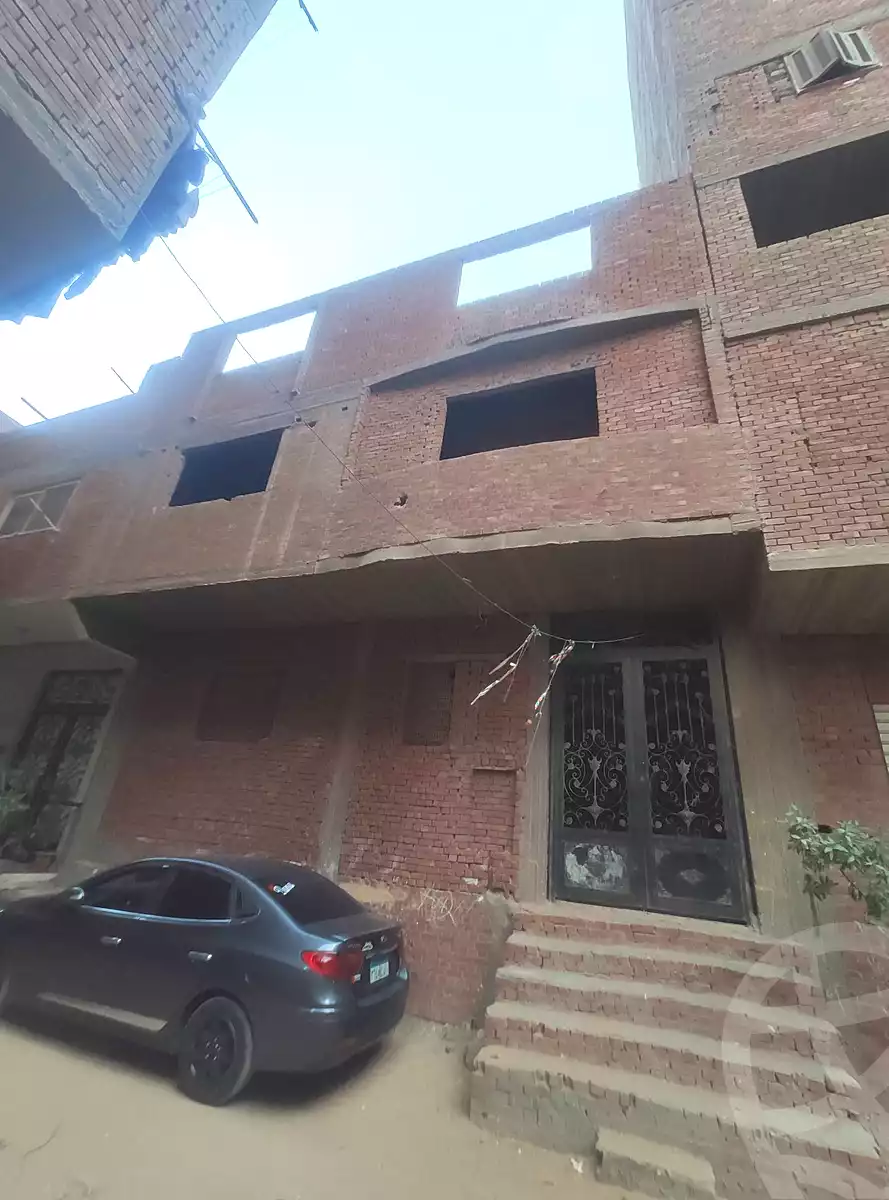 https://aqarmap.com.eg/en/listing/7015765-for-sale-cairo-helwan-hadayek-helwan-el-eshrein-st