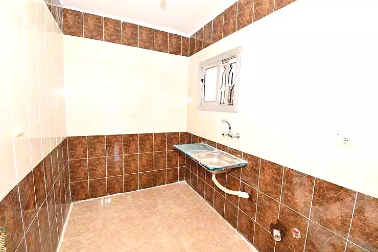 https://aqarmap.com.eg/ar/listing/7015826-for-sale-cairo-15th-of-may-manteqat-el-290-fadan