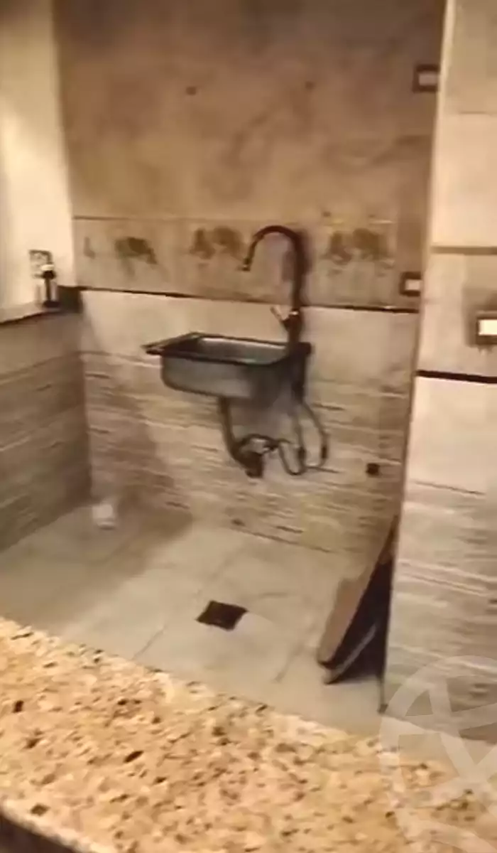 https://aqarmap.com.eg/ar/listing/7015813-for-rent-cairo-faisal-el-tawabeq