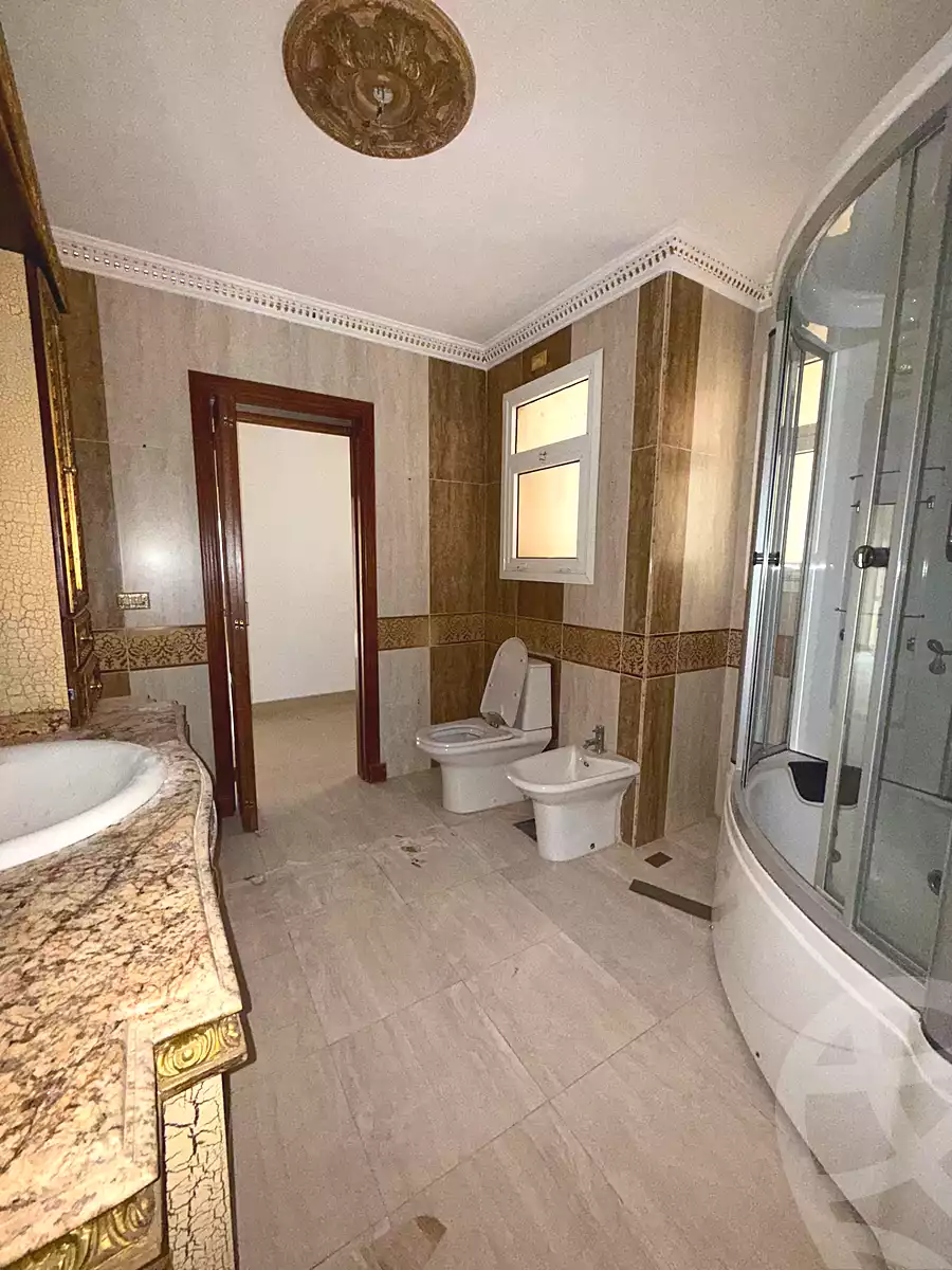 https://aqarmap.com.eg/ar/listing/7016076-for-sale-cairo-new-cairo-lrhb-city-phase-4-saad-zaghloul-st