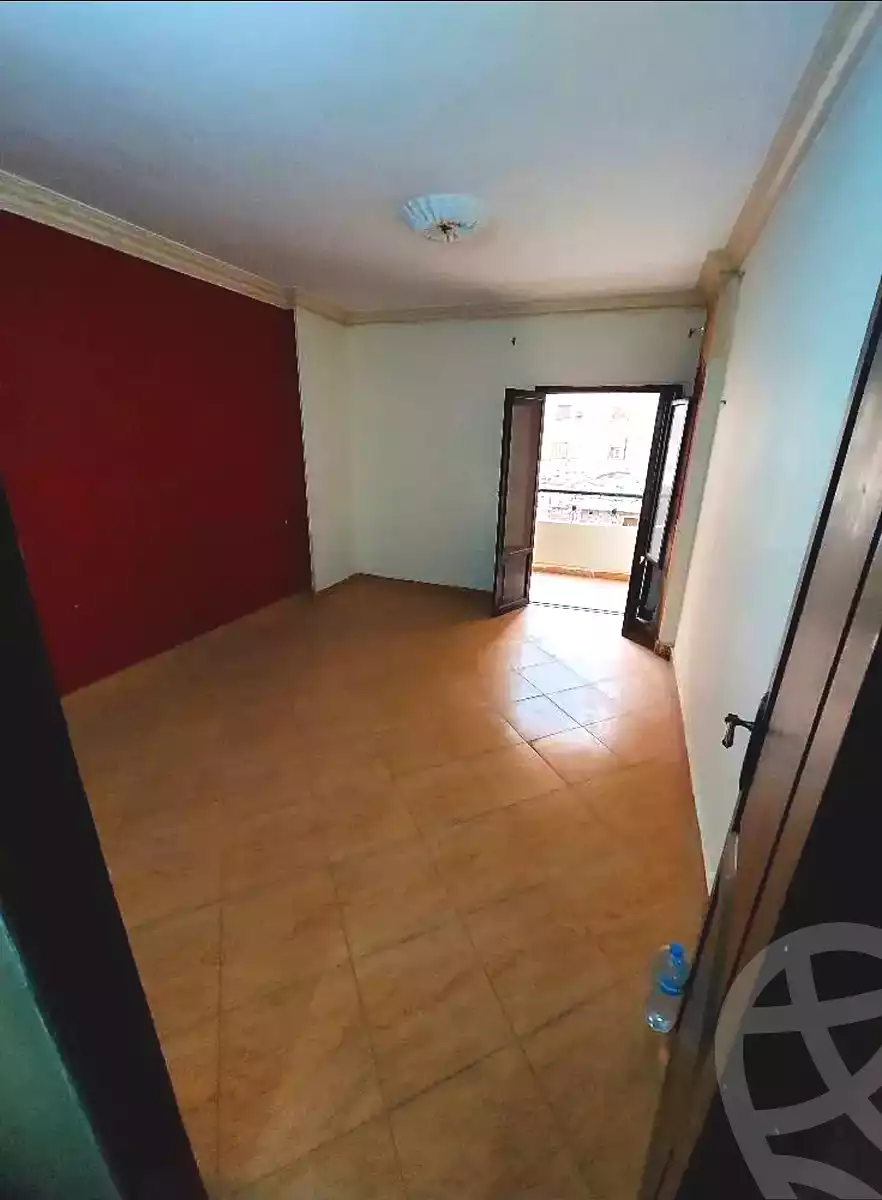 https://aqarmap.com.eg/ar/listing/7016229-for-rent-cairo-faisal-el-matbeaa-amr-ibn-al-aas-st