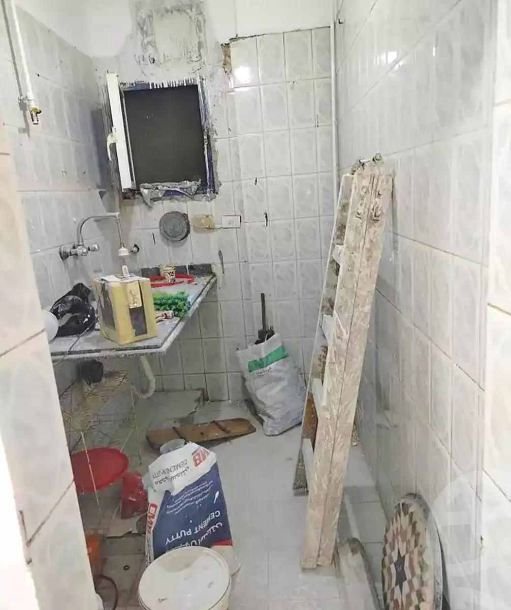 https://aqarmap.com.eg/en/listing/7016244-for-sale-alexandria-sydy-bshr-sydy-bshr-qbly