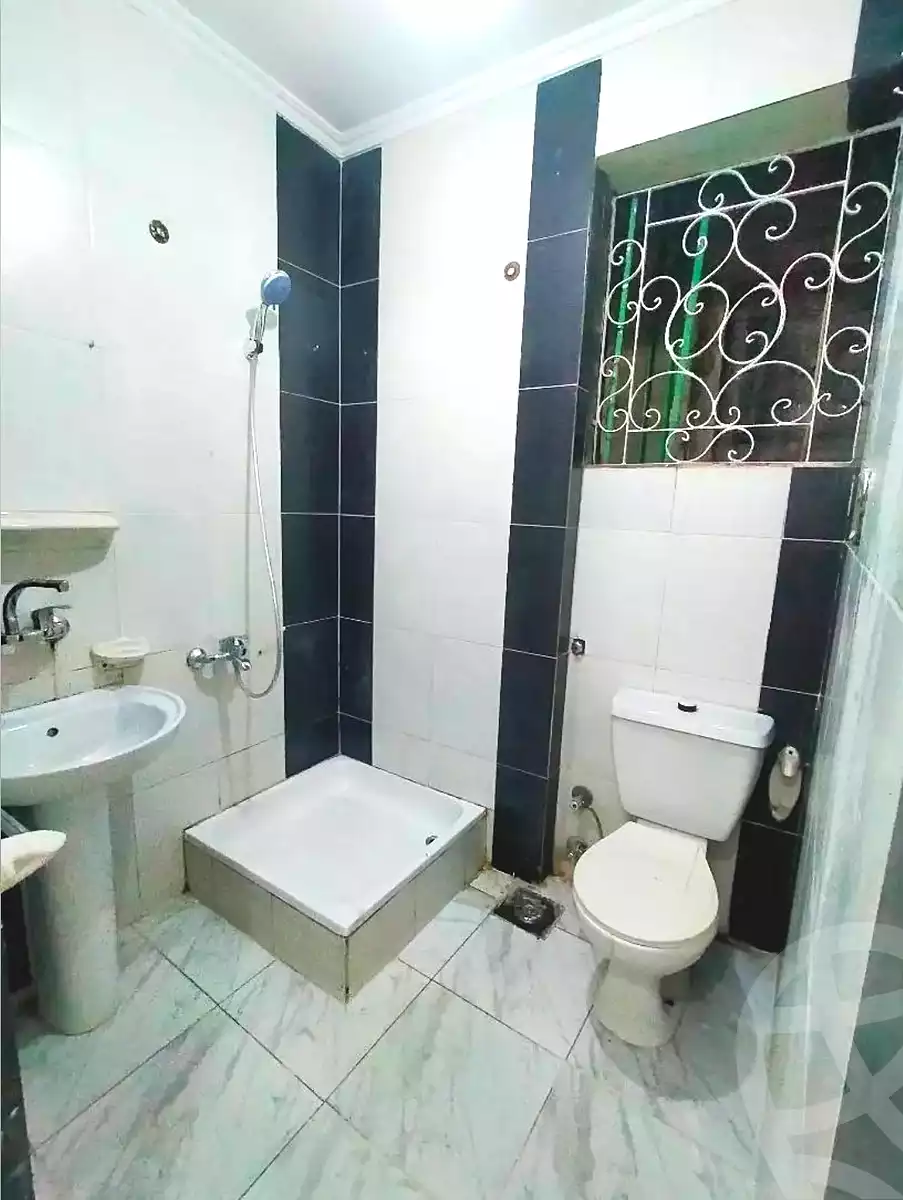 https://aqarmap.com.eg/en/listing/7016394-for-sale-alexandria-lsywf-el-falki