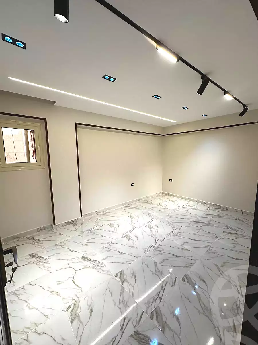 https://aqarmap.com.eg/ar/listing/7016755-for-sale-alexandria-al-agamy-lbytsh-shahr-al-assal-st
