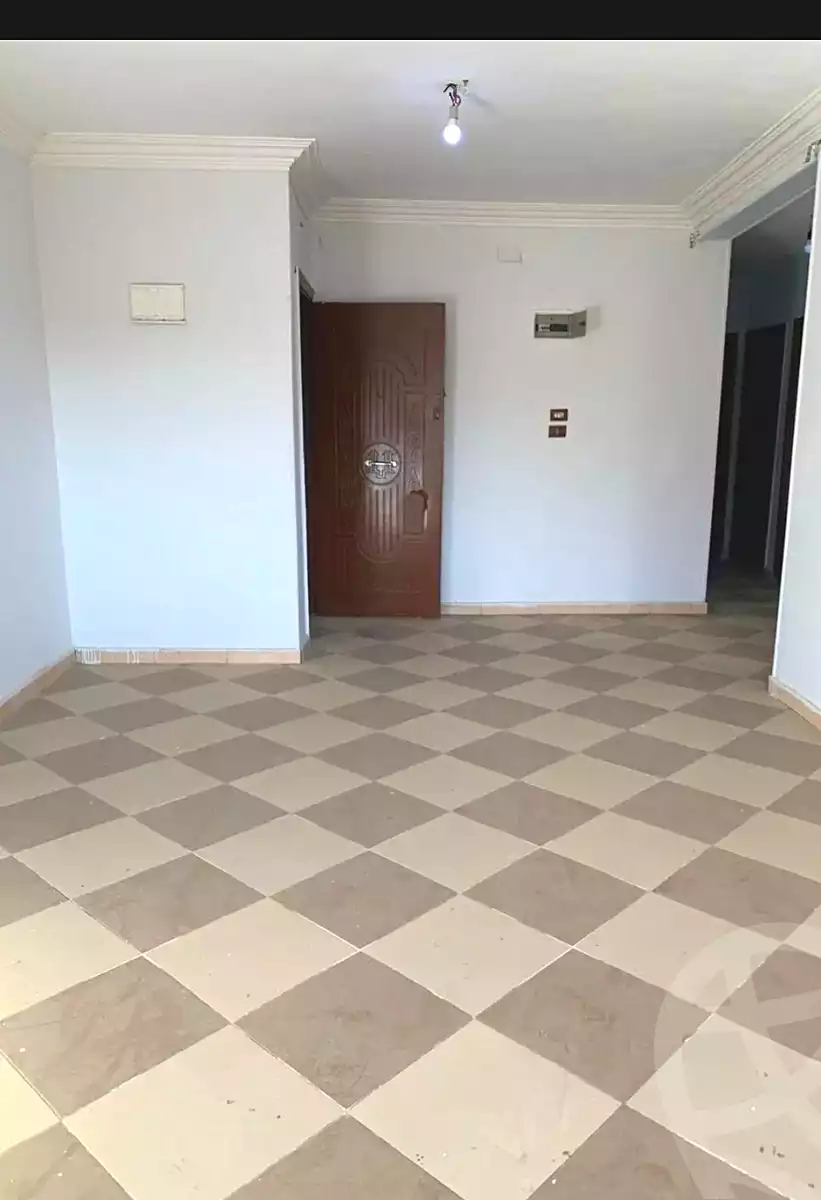 https://aqarmap.com.eg/ar/listing/7016801-for-rent-cairo-faisal-el-tawabeq-el-shaheed-ahmed-hamdy-st