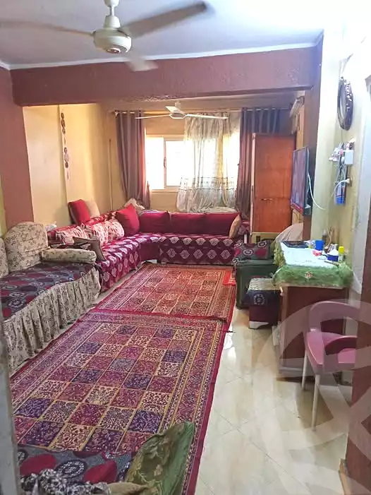 https://aqarmap.com.eg/ar/listing/7017272-for-sale-cairo-helwan-el-shareaa-el-sharby-st