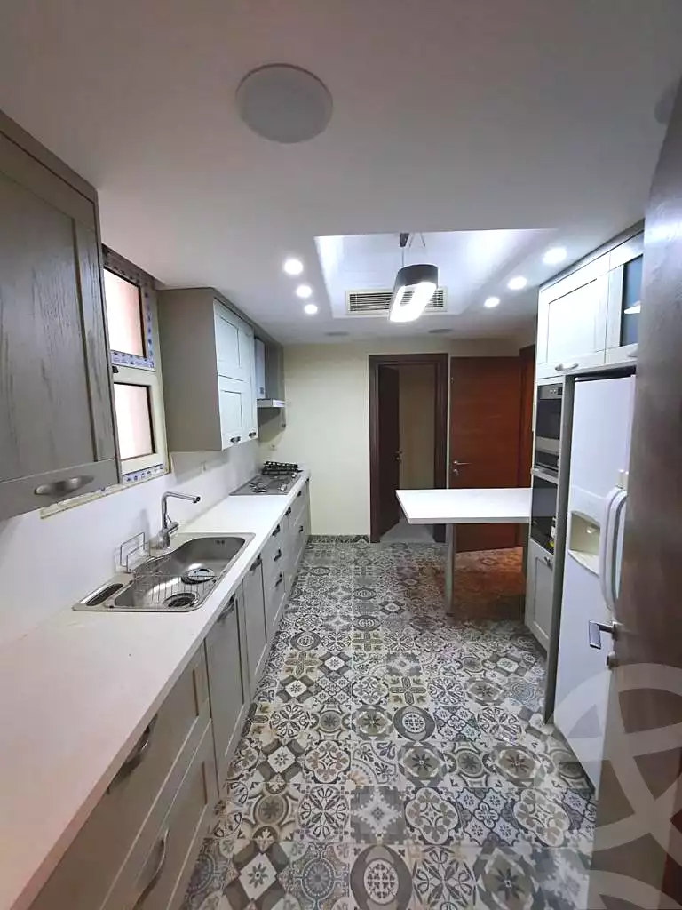 https://aqarmap.com.eg/en/listing/7017299-for-rent-cairo-new-cairo-compounds-eastown-spectrum-eastown-compound