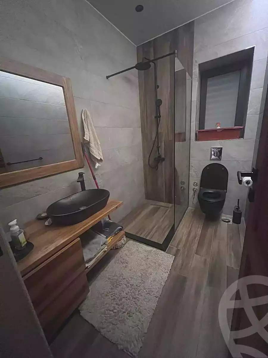 https://aqarmap.com.eg/en/listing/7017316-for-rent-cairo-new-cairo-compounds-lakeview-residence