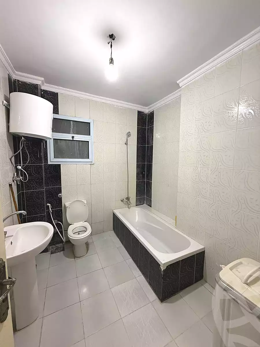 https://aqarmap.com.eg/en/listing/7017332-for-sale-alexandria-el-asafra-l-sfr-bhry-atlas-st