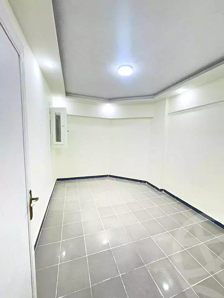 https://aqarmap.com.eg/en/listing/7017489-for-sale-alexandria-al-agamy-shataa-el-nakheel