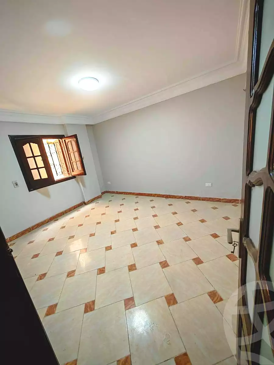 https://aqarmap.com.eg/ar/listing/7017565-for-sale-cairo-helwan-ahmed-enci-st