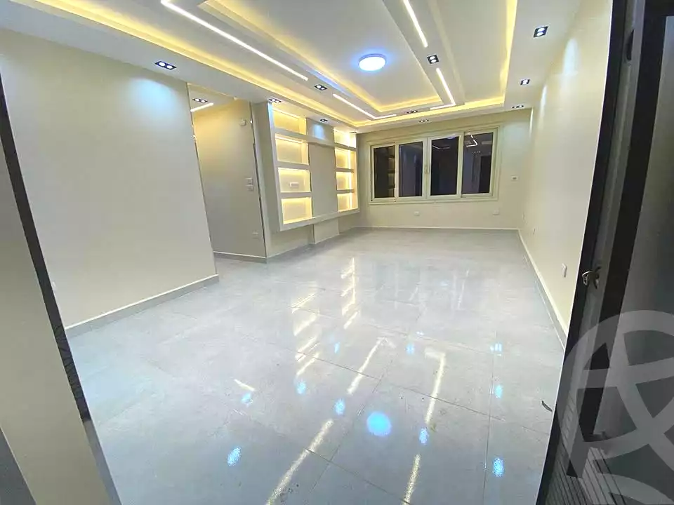 https://aqarmap.com.eg/ar/listing/7017836-for-sale-cairo-el-haram-shareaa-khatem-el-morsalen