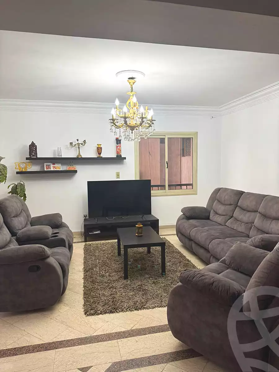https://aqarmap.com.eg/ar/listing/7015179-for-sale-cairo-nasr-city-hay-el-sefarat-sifarat-st