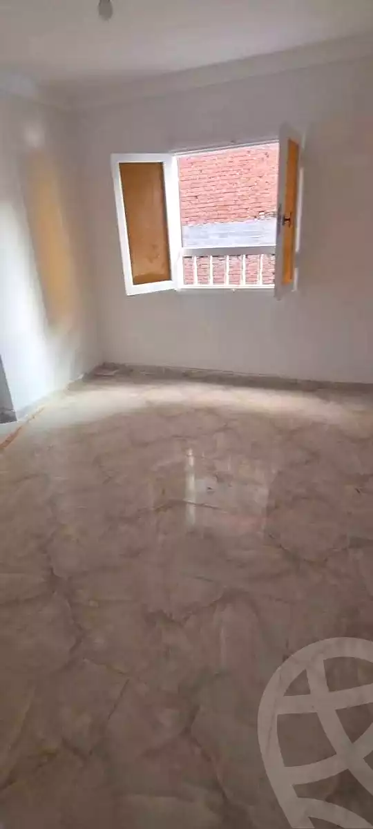 https://aqarmap.com.eg/en/listing/7018579-for-sale-alexandria-sydy-bshr-sydy-bshr-bhry-shr-mhmwd-l-yswy