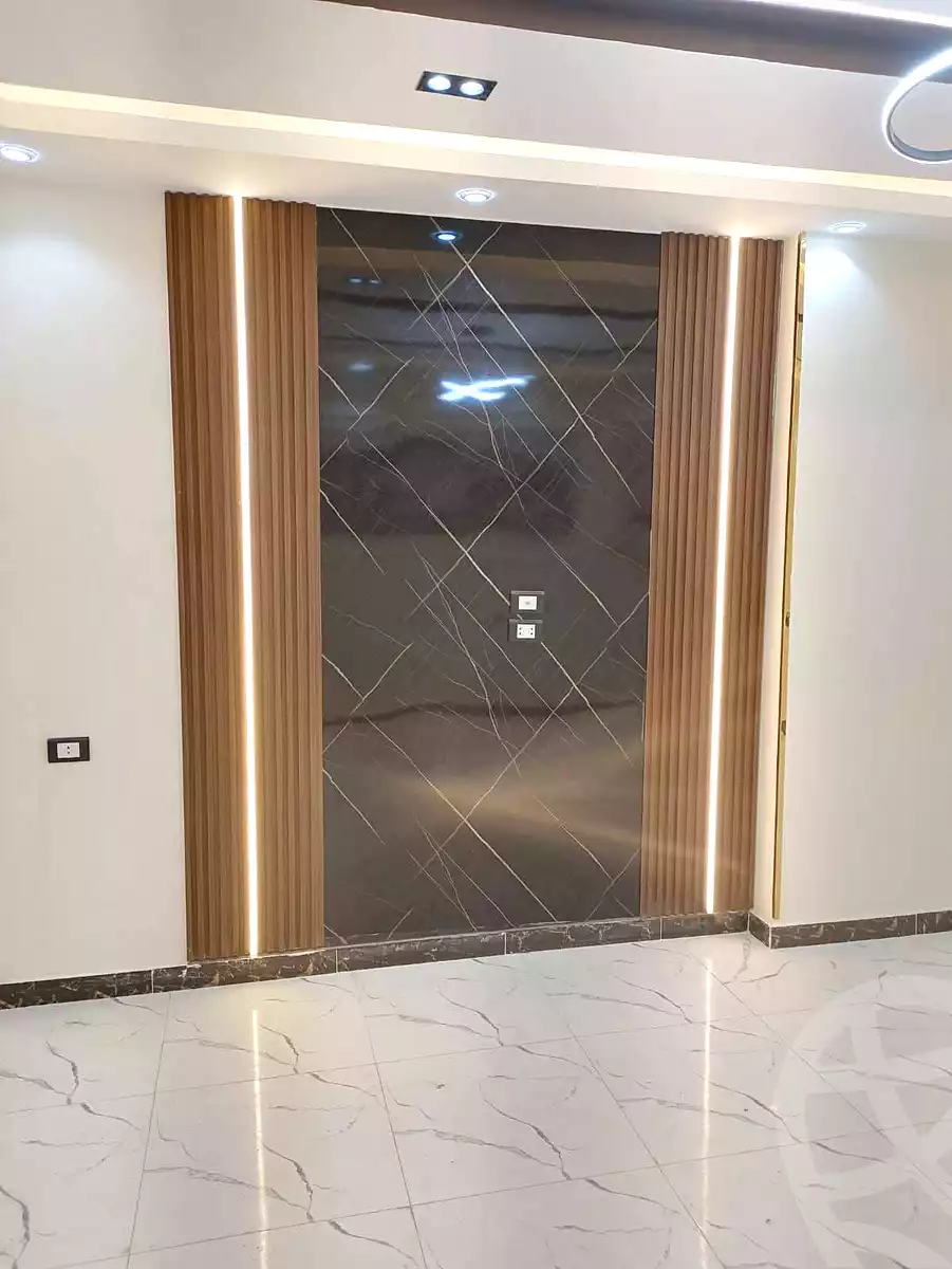https://aqarmap.com.eg/ar/listing/7018683-for-sale-cairo-nozha-2-gesr-el-suez-st