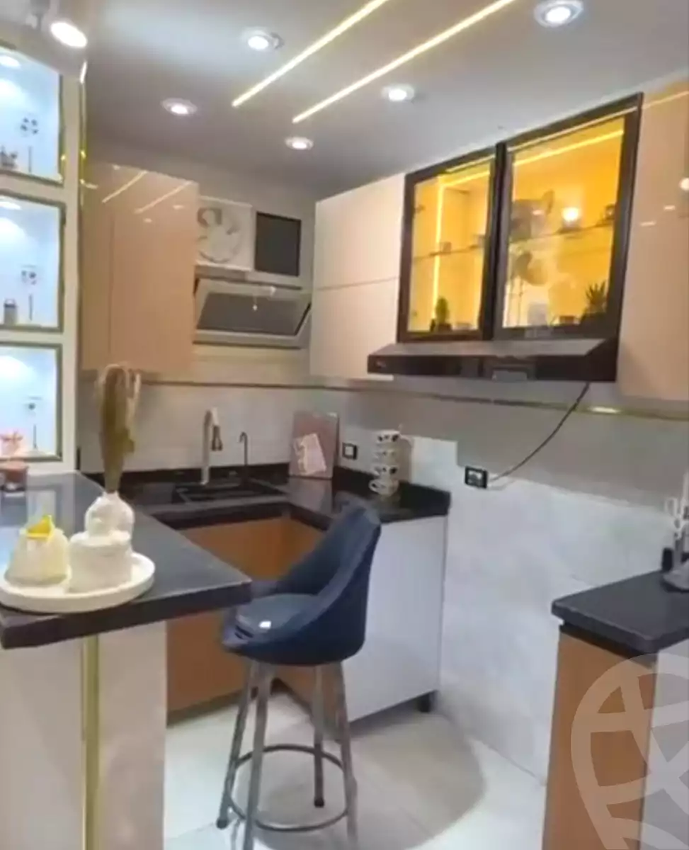 https://aqarmap.com.eg/ar/listing/7019135-for-sale-cairo-ain-shams-ahmed-esmat-st