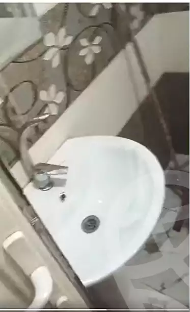 https://aqarmap.com.eg/ar/listing/7019221-for-rent-cairo-faisal-el-matbeaa-amr-ibn-al-aas-st