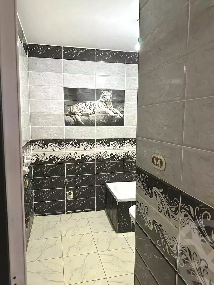 https://aqarmap.com.eg/en/listing/7019631-for-sale-alexandria-al-agamy-el-hanouvel-al-asdakaa-st