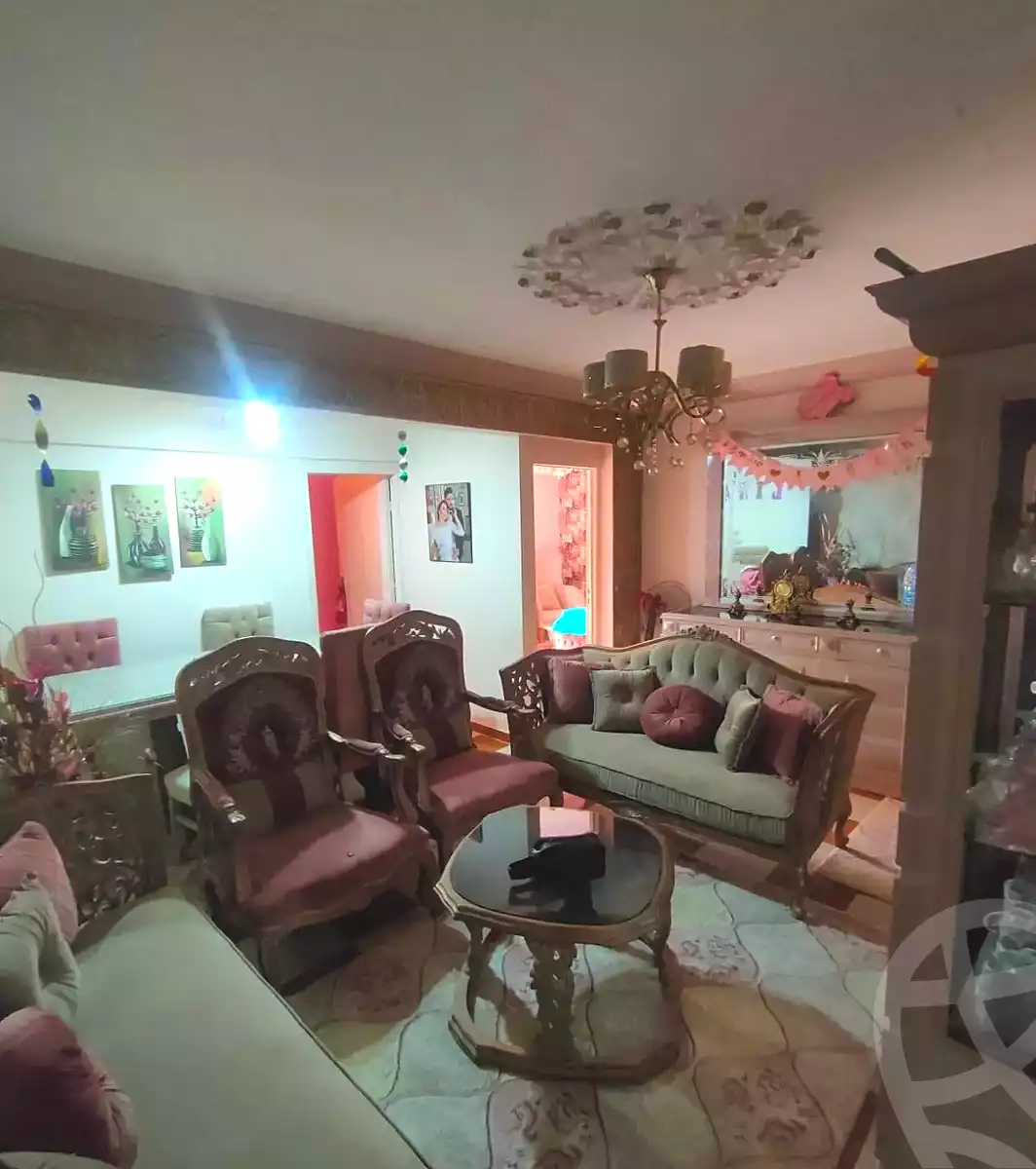 https://aqarmap.com.eg/en/listing/7019922-for-sale-alexandria-lsywf-el-falki