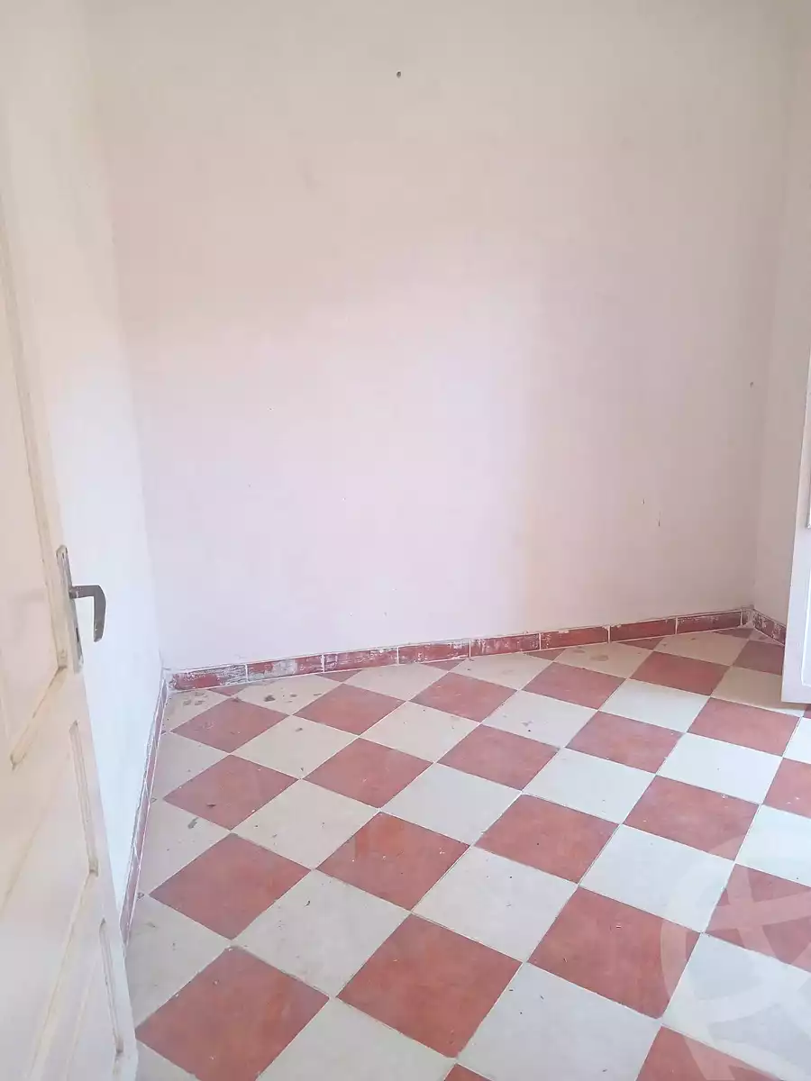 https://aqarmap.com.eg/ar/listing/7019968-for-sale-alexandria-al-agamy-el-hanouvel